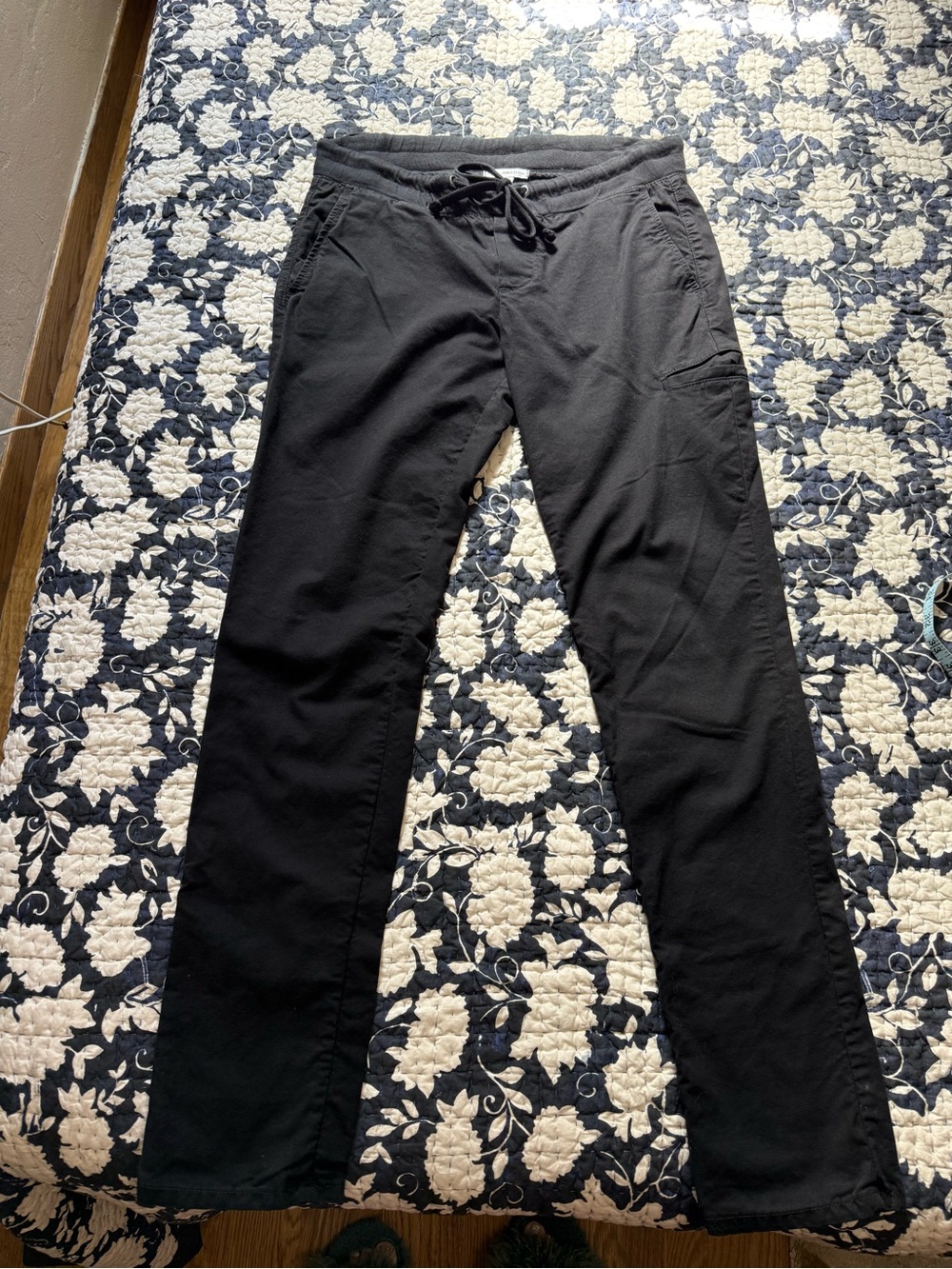 James Perse Rich Black cotton Casual Drawstring Pants women’s size 2